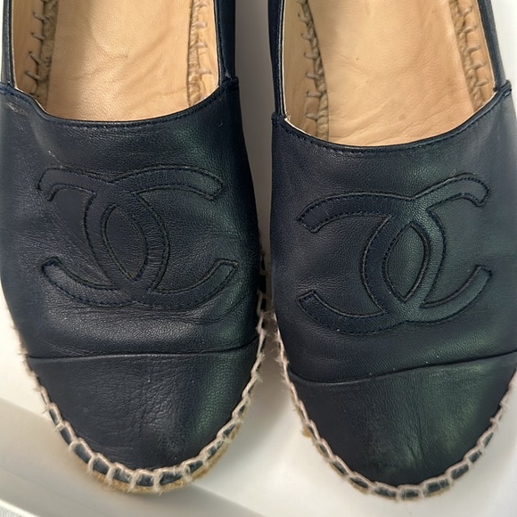 Chanel Espadrilles. Size 7. - Navy Blue - Picture 2 of 9